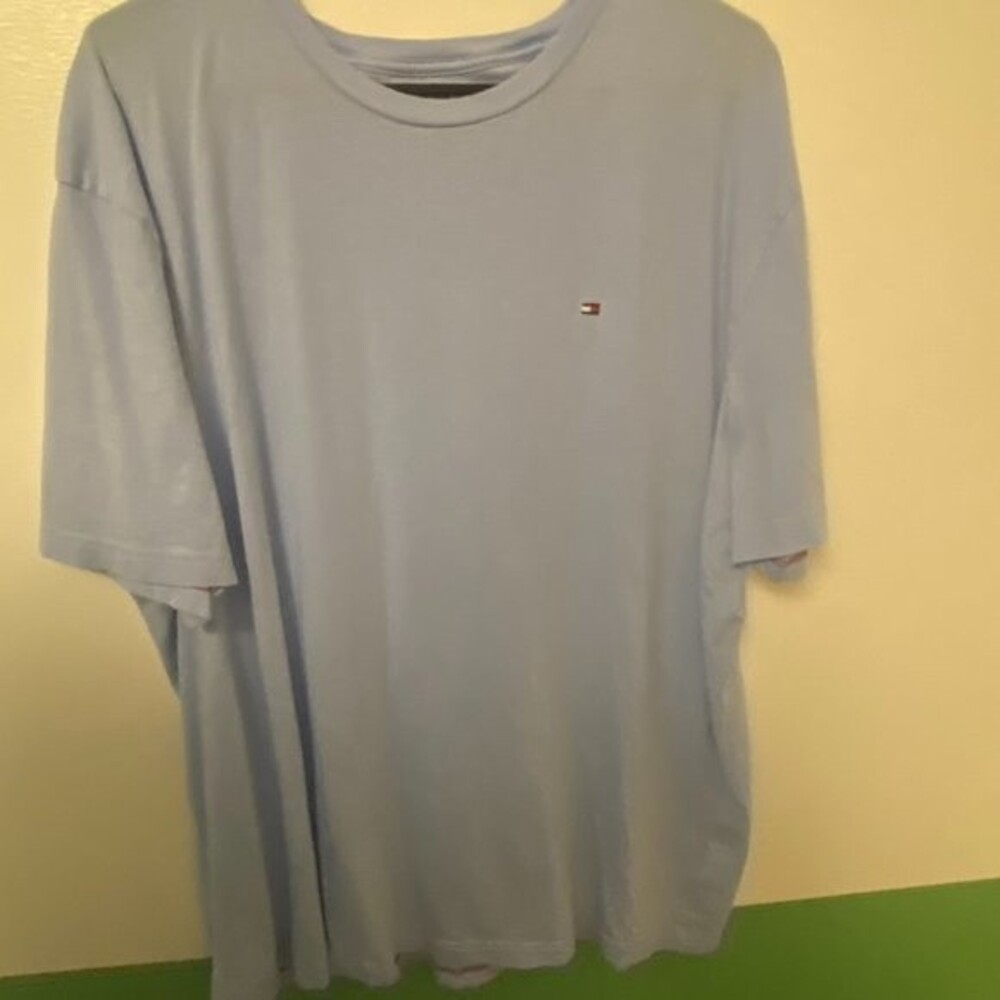 Men's Tommy Hilfiger crew neck t-shirt, light blue color, with logo Size XXL